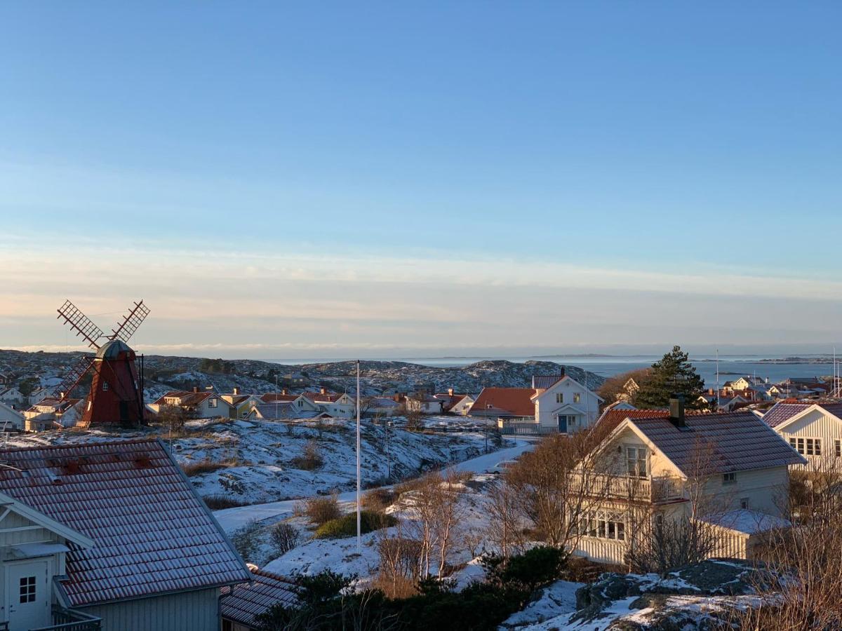 Отель Molloesunds Waerdshus Экстерьер фото
